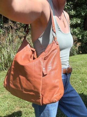 Coach Madison Isabelle 21224 Cognac Brown Leather Slouchy Hobo Shoulder Bag Y2K